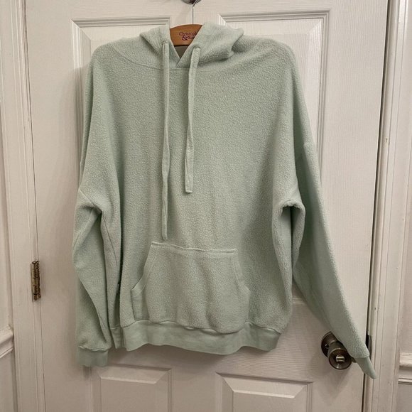 Soft Serve Mint Green Cloud Cotton Hoodie Comfort Long Sleeve Soft size M - Picture 1 of 3